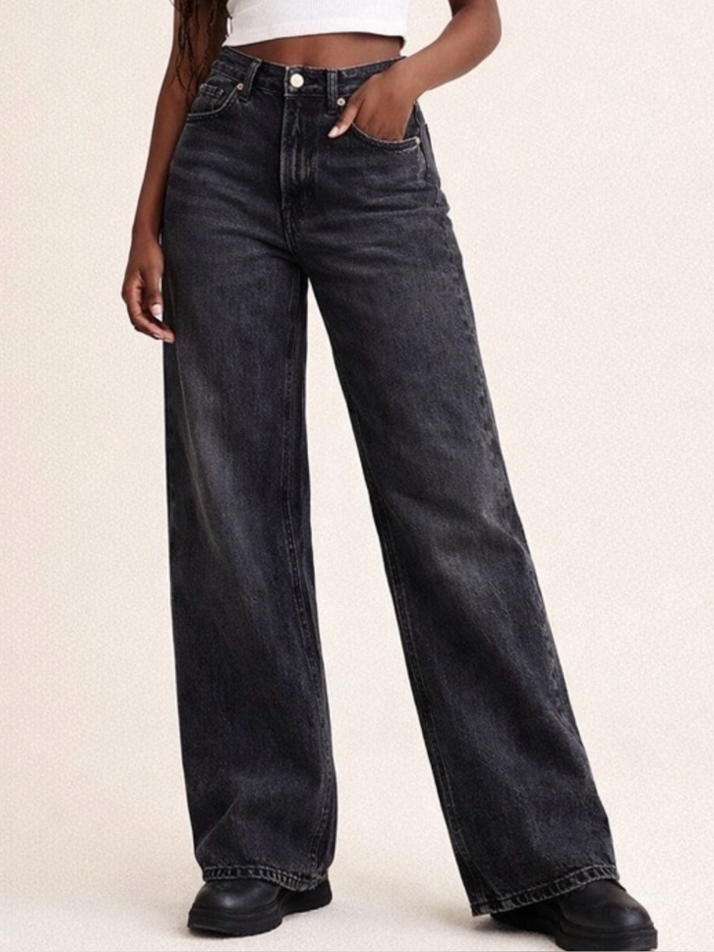 American Eagle Black Wide-Leg High-Rise Jeans